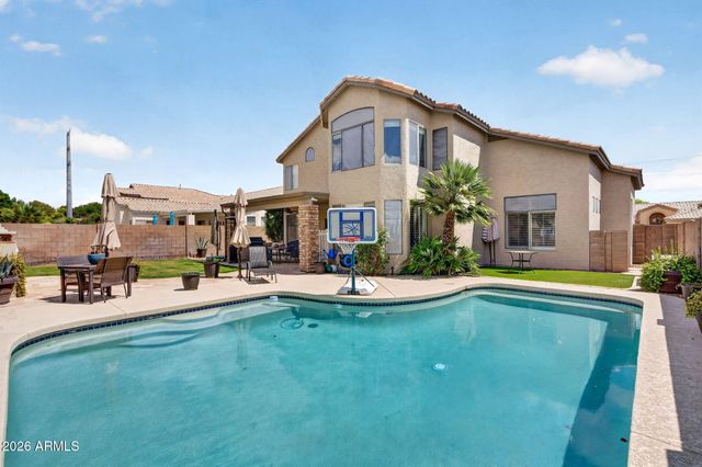 1880 E COMMERCE Avenue, Gilbert, AZ 85234