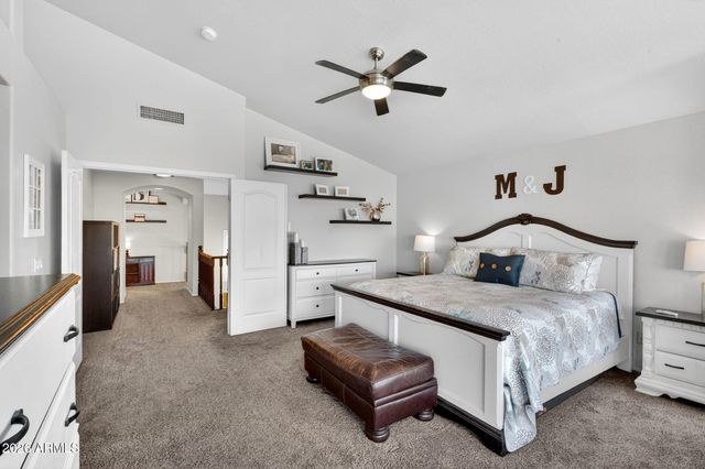 1880 E COMMERCE Avenue, Gilbert, AZ 85234