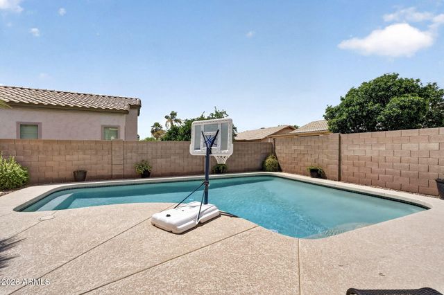 1880 E COMMERCE Avenue, Gilbert, AZ 85234