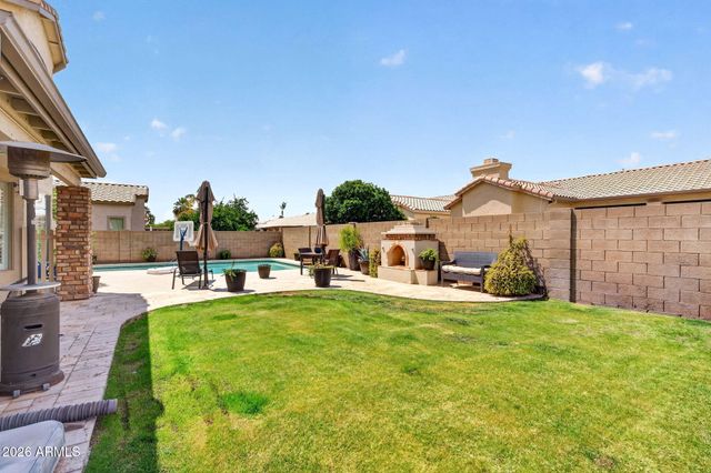 1880 E COMMERCE Avenue, Gilbert, AZ 85234