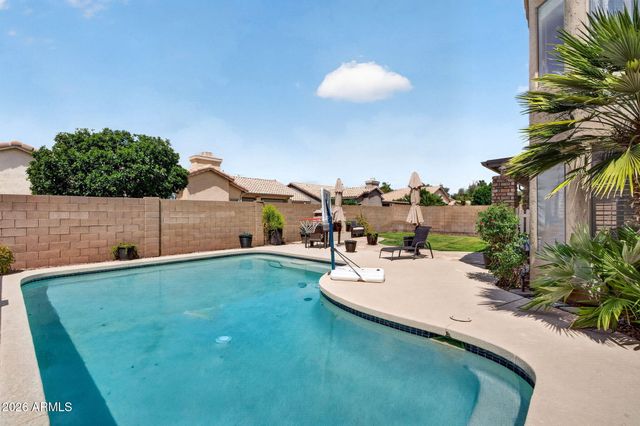 1880 E COMMERCE Avenue, Gilbert, AZ 85234