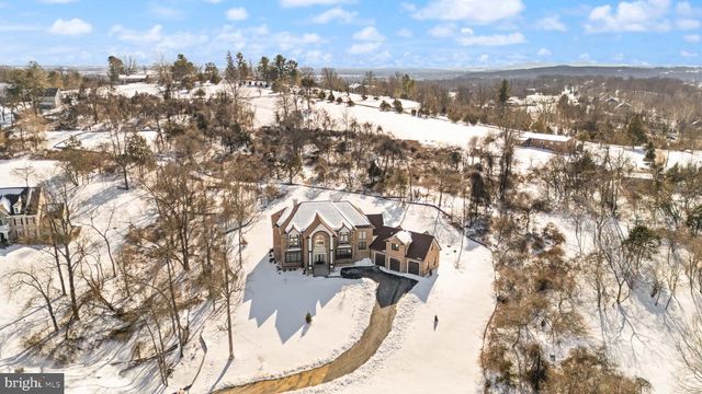 40925 ALYSHEBA DR, Leesburg, VA 20176