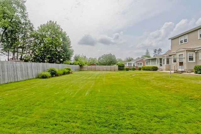 182 Central Miami St, West Springfield, MA 01089