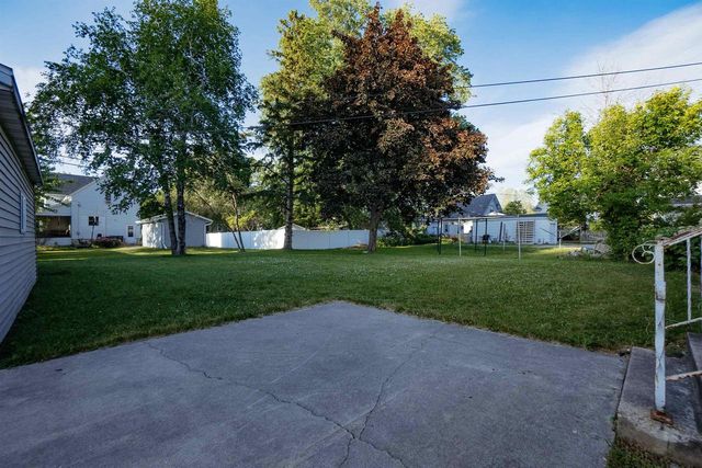 129 E 12TH STREET, Fond Du Lac, WI 54935