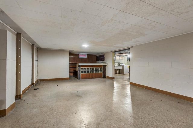 129 E 12TH STREET, Fond Du Lac, WI 54935