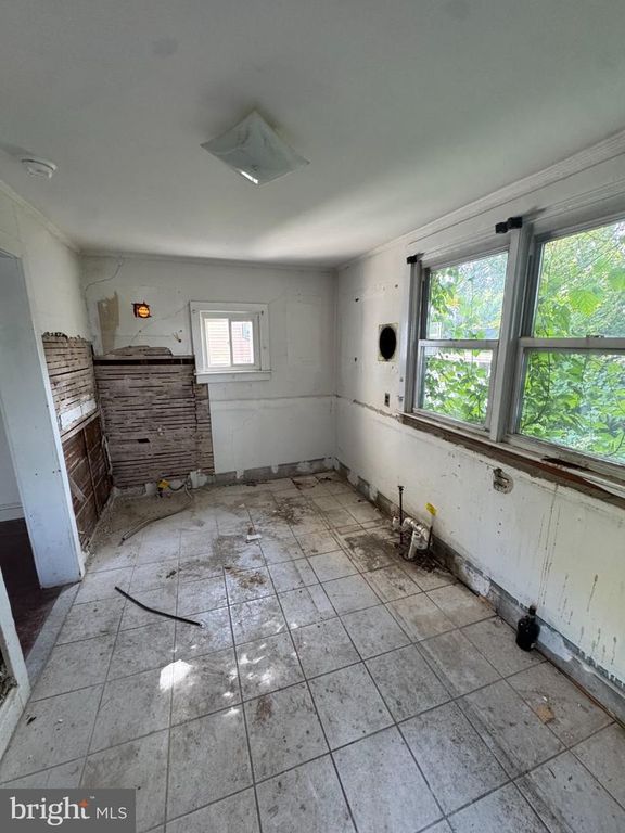938-40 AFTON ST, PHILADELPHIA, PA 19111 — photo 2