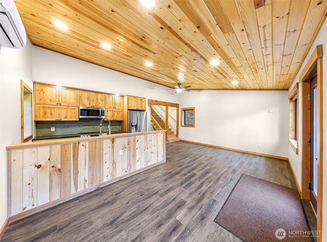 1693 Pebble Beach Trail, Bellingham, WA 98226