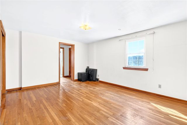 1610 Hill St, White Oak, PA 15131