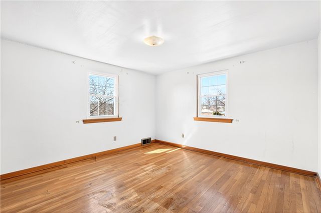 1610 Hill St, White Oak, PA 15131