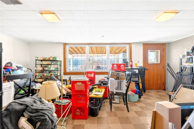 1610 Hill St, White Oak, PA 15131