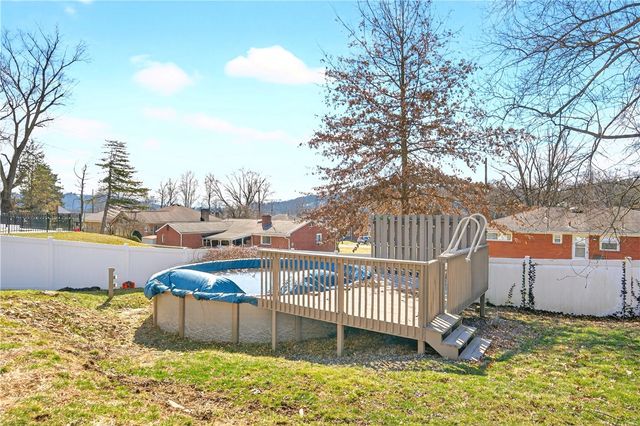 1610 Hill St, White Oak, PA 15131