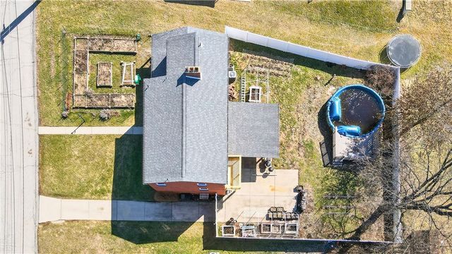 1610 Hill St, White Oak, PA 15131