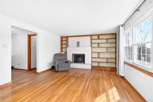 1610 Hill St, White Oak, PA 15131