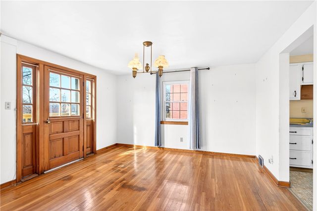 1610 Hill St, White Oak, PA 15131