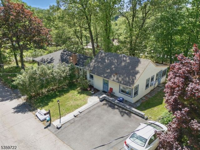 4 Erie Ave, Rockaway Twp., NJ 07866