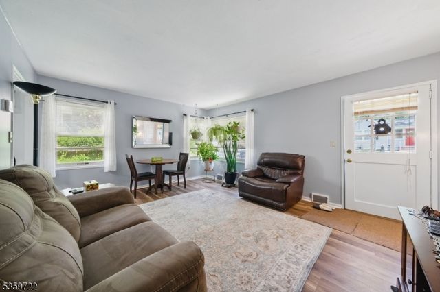 4 Erie Ave, Rockaway Twp., NJ 07866