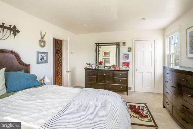 4000 10TH ST NE, Washington, DC 20017