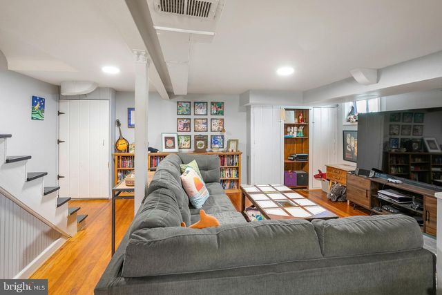 4000 10TH ST NE, Washington, DC 20017