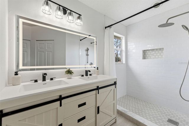 6048 SAND KEY LANE, Wesley Chapel, FL 33545