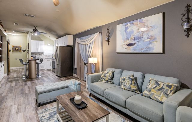 1010 Savage Drive, Denton, TX 76207