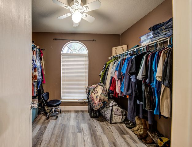 1010 Savage Drive, Denton, TX 76207