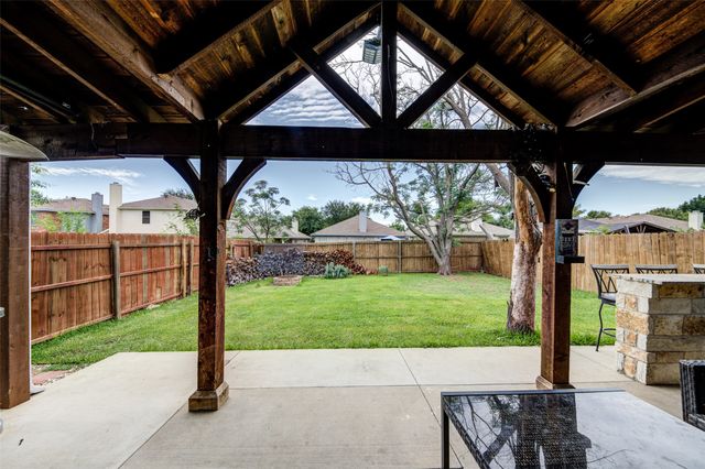 1010 Savage Drive, Denton, TX 76207
