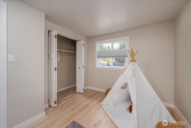 14104 59th Ave W, Edmonds, WA 98026
