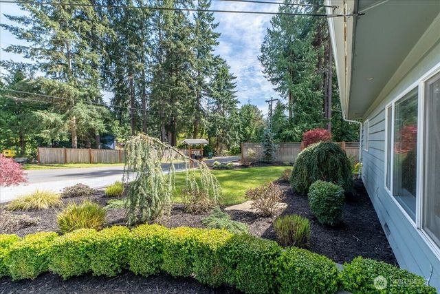 14104 59th Ave W, Edmonds, WA 98026