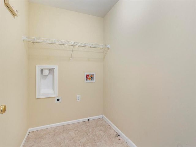 1929 Hoods Fort NW Circle 28, Kennesaw, GA 30144