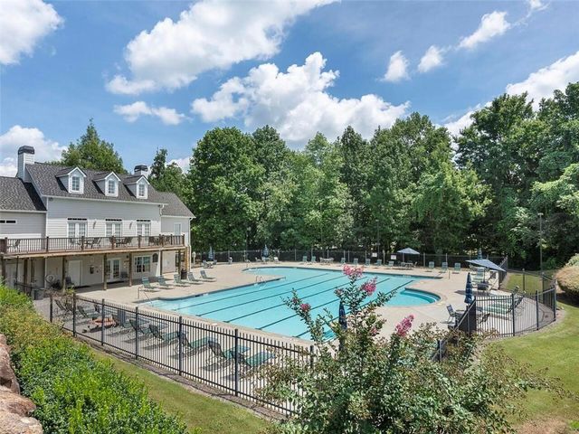 1929 Hoods Fort NW Circle 28, Kennesaw, GA 30144