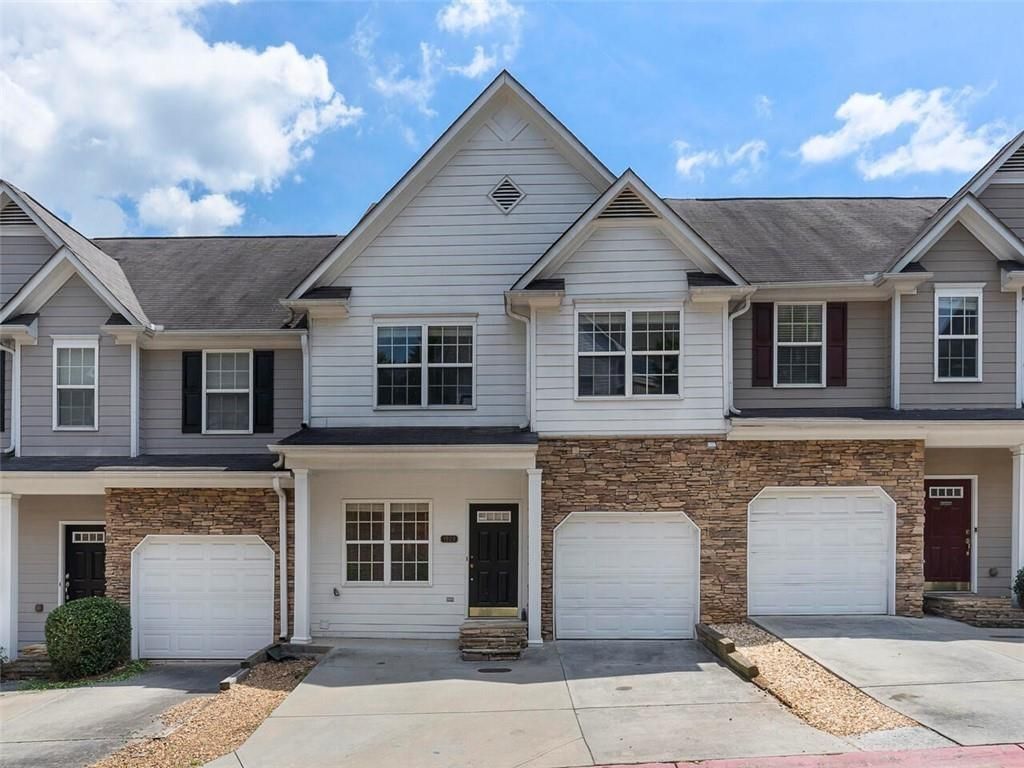 1929 Hoods Fort NW Circle 28, Kennesaw, GA 30144