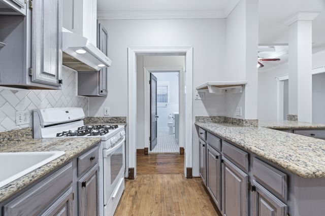 1430 Hubert Street, Dallas, TX 75206