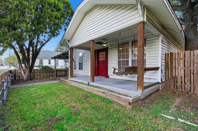 1430 Hubert Street, Dallas, TX 75206