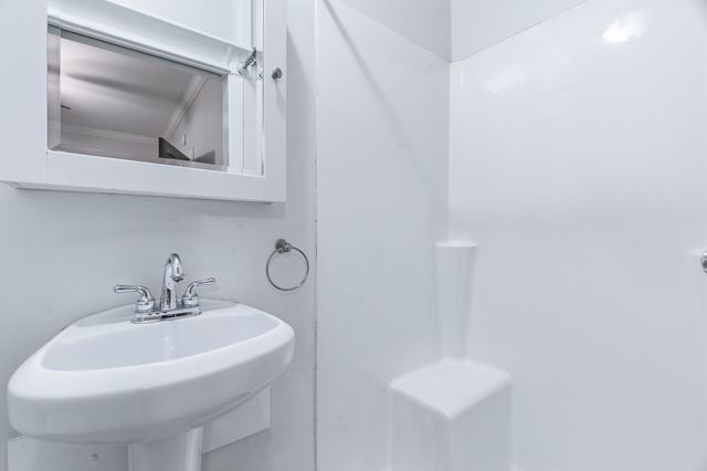 1430 Hubert Street, Dallas, TX 75206