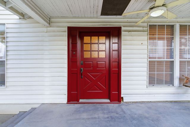 1430 Hubert Street, Dallas, TX 75206