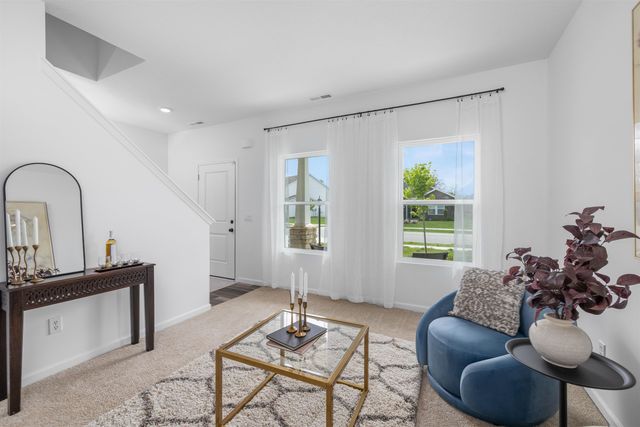 728 Alquin Court, Huntertown, IN 46748