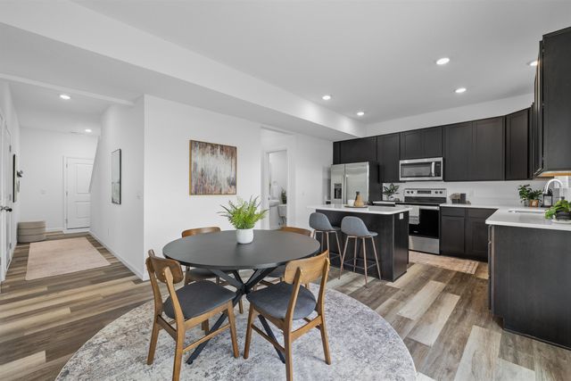 728 Alquin Court, Huntertown, IN 46748
