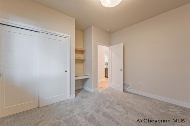3939 DIXON DR, Cheyenne, WY 82001