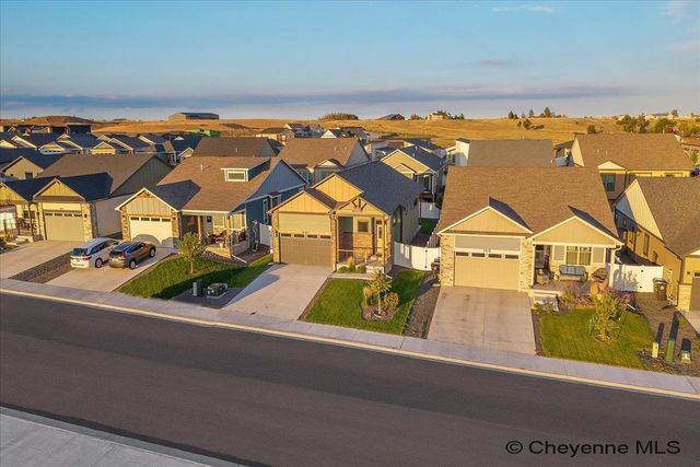 3939 DIXON DR, Cheyenne, WY 82001