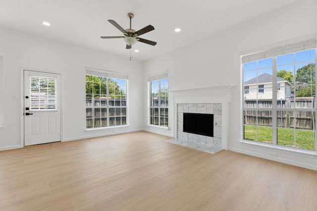 2201 Woodglen Drive, Garland, TX 75040
