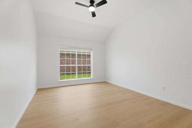 2201 Woodglen Drive, Garland, TX 75040