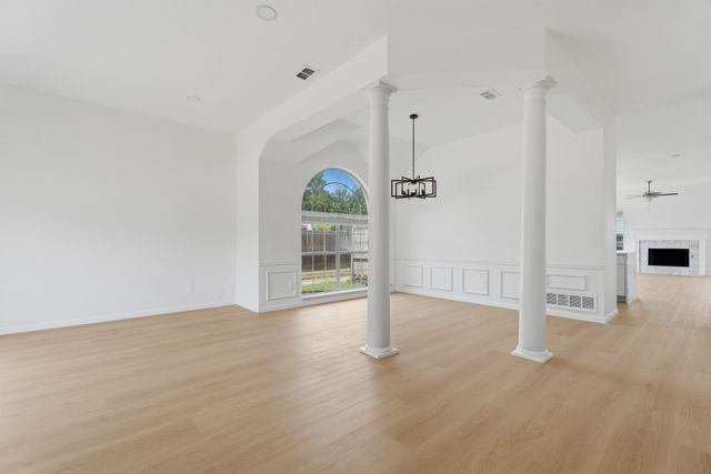 2201 Woodglen Drive, Garland, TX 75040