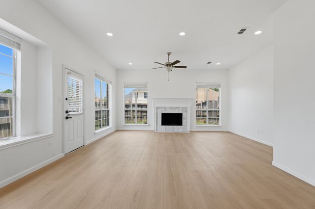 2201 Woodglen Drive, Garland, TX 75040