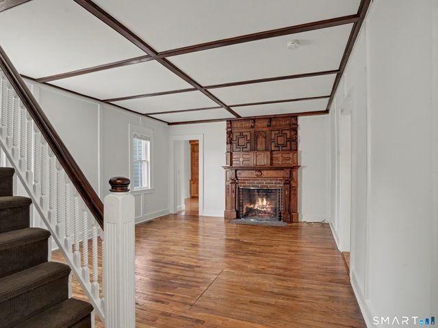 38 West Morgan Avenue, Fairfield, CT 06824