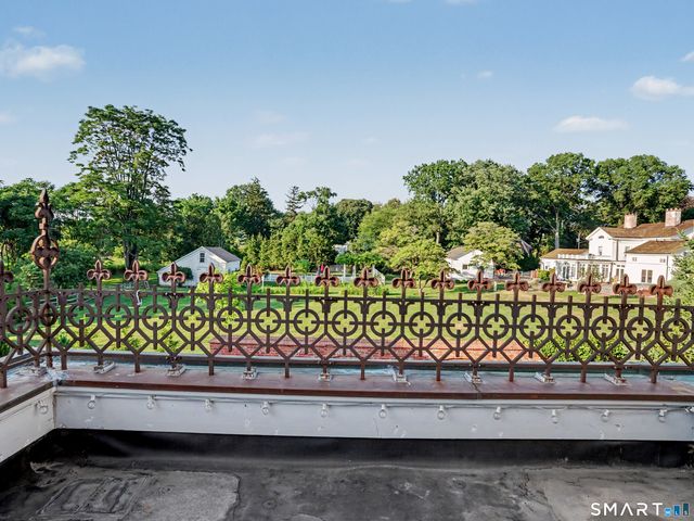38 West Morgan Avenue, Fairfield, CT 06824