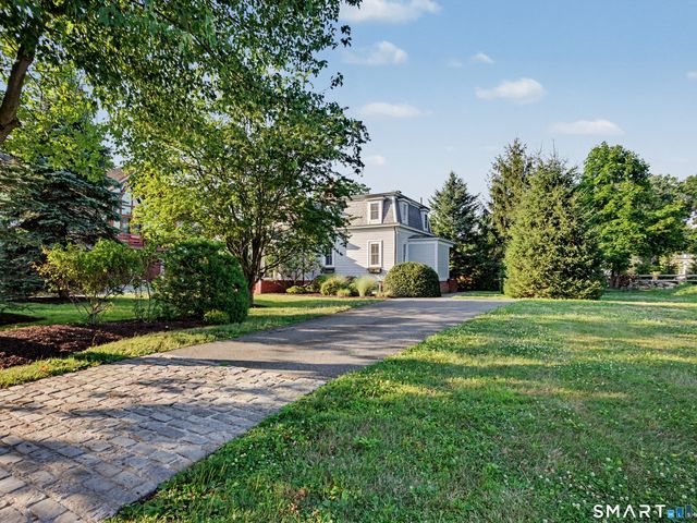 38 West Morgan Avenue, Fairfield, CT 06824