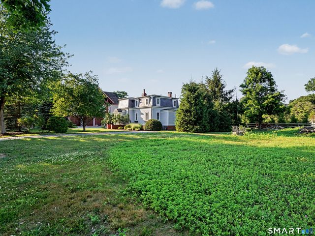 38 West Morgan Avenue, Fairfield, CT 06824