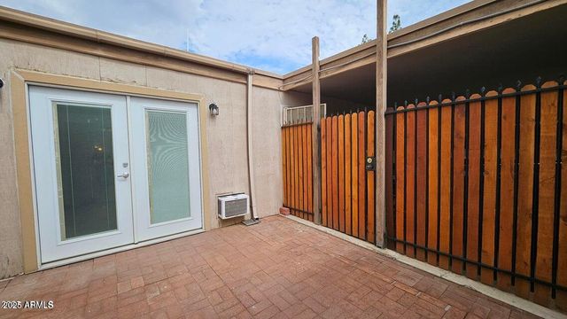 948 N CHERRY Street, Mesa, AZ 85201