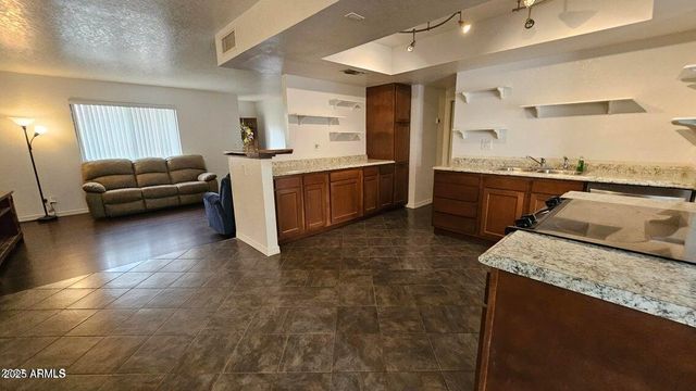 948 N CHERRY Street, Mesa, AZ 85201