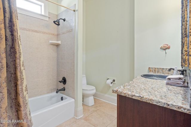 118 W Bayou Parkway, Lafayette, LA 70503